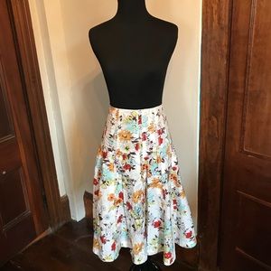 Cabi Floral a-line skirt 2